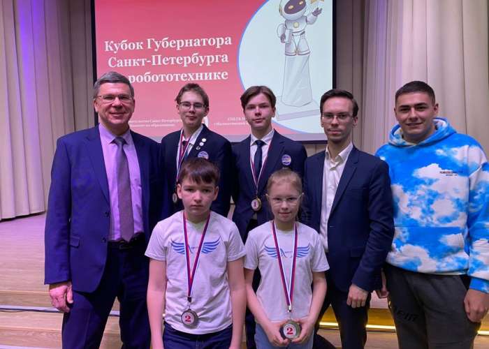 Подведены итоги чемпионата «Кубок Губернатора Санкт-Петербурга по робототехнике – 2022»